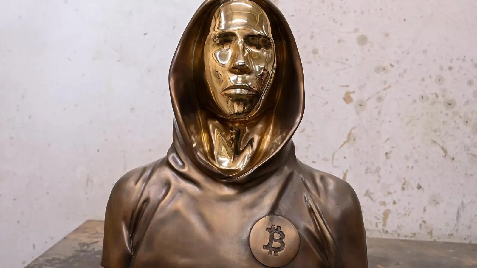 A photo of the Bitcoin event: Hungary Unveils Statue Honouring Bitcoin Founder Satoshi Nakamoto