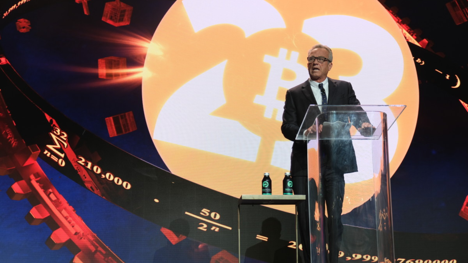 A photo of the Bitcoin event: RFK Jr.announces his plan to back the US dollar with Bitcoin and end bitcoin capital gains taxes