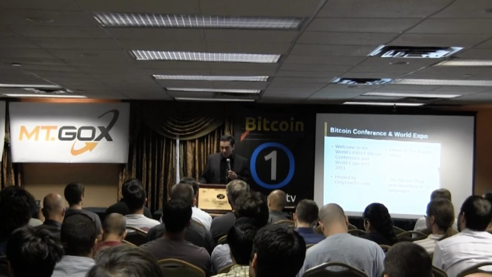 A photo of the Bitcoin event: The first Bitcoin conference ever takes place in the Roosevelt Hotel in New York