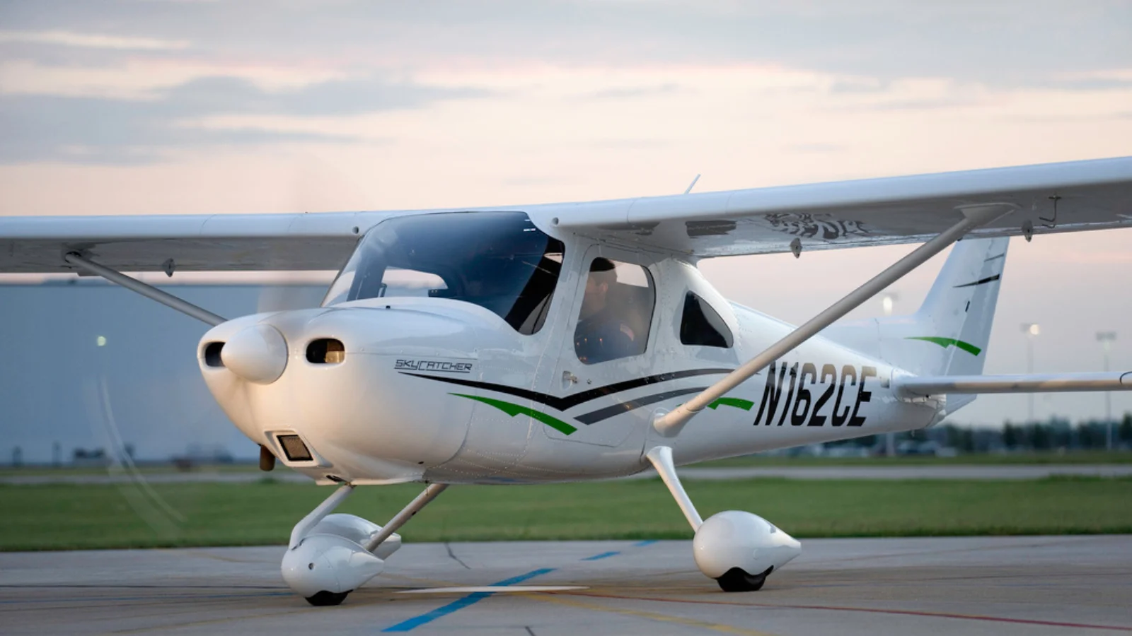 A photo of the Bitcoin event: The first aircraft bought with Bitcoin: Cessna SkyCatcher with under 50 hours of flight time